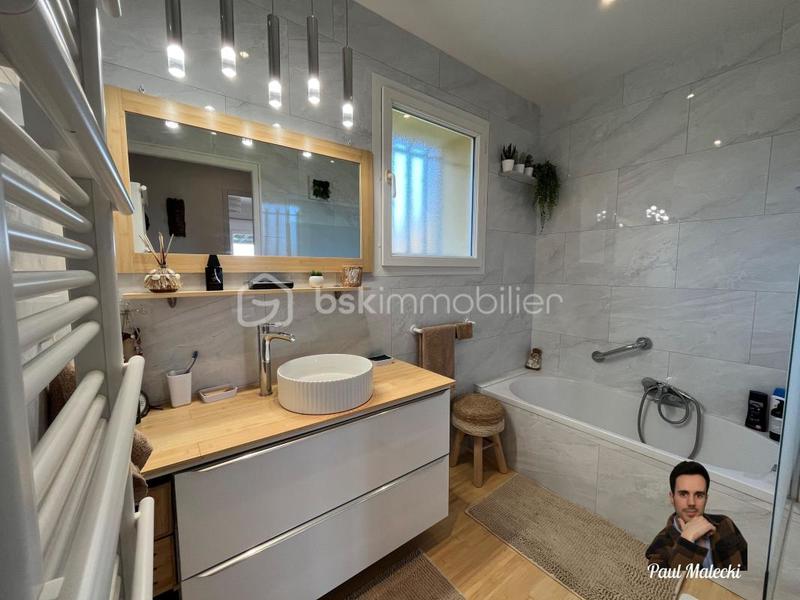 Villa - 190 m² - 5 pièces