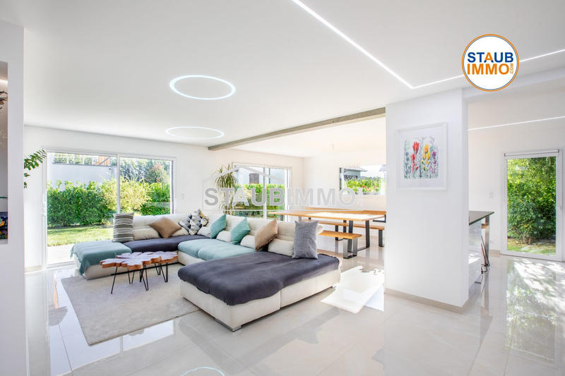 Villa - 437 m² - 13 pièces