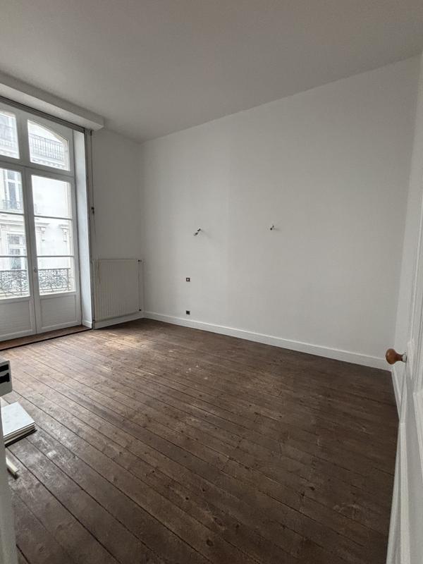Appartement - 86 m² - 4 pièces