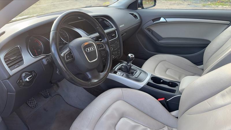 Audi A5 2.0 Tdi 170 Ambiente