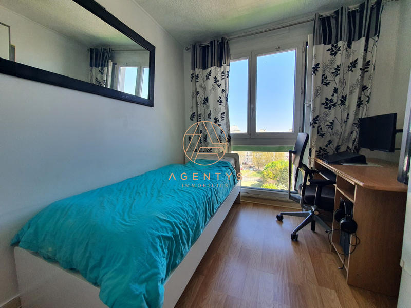 Appartement - 104 m² - 5 pièces