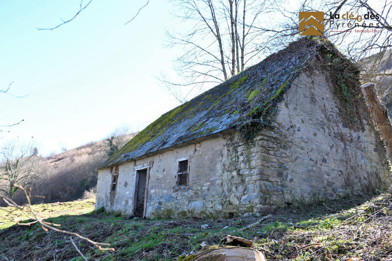 Maison ancienne - 100 m² - 1 pièce