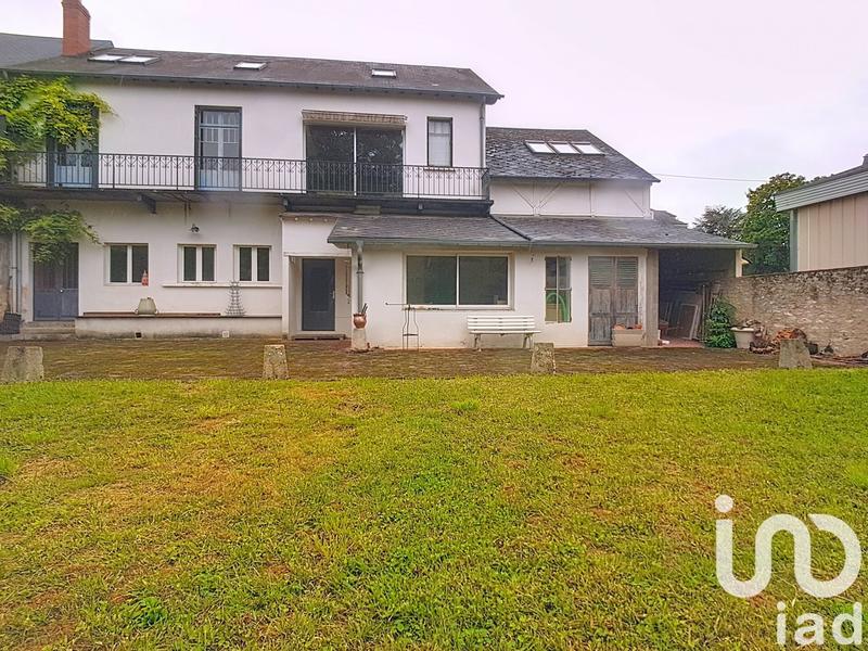 Maison de ville - 325 m² - 8 pièces