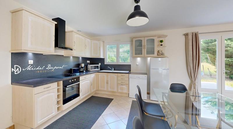 Maison - 106 m² - 4 pièces