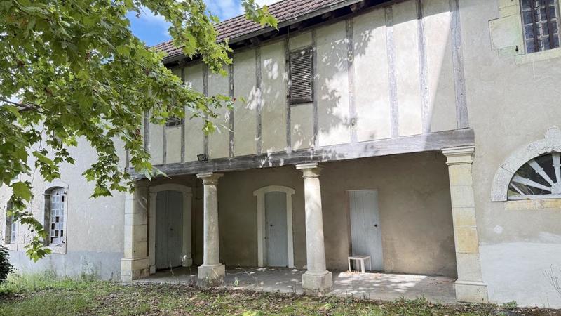 Maison de maîtres - 400 m² - 10 pièces