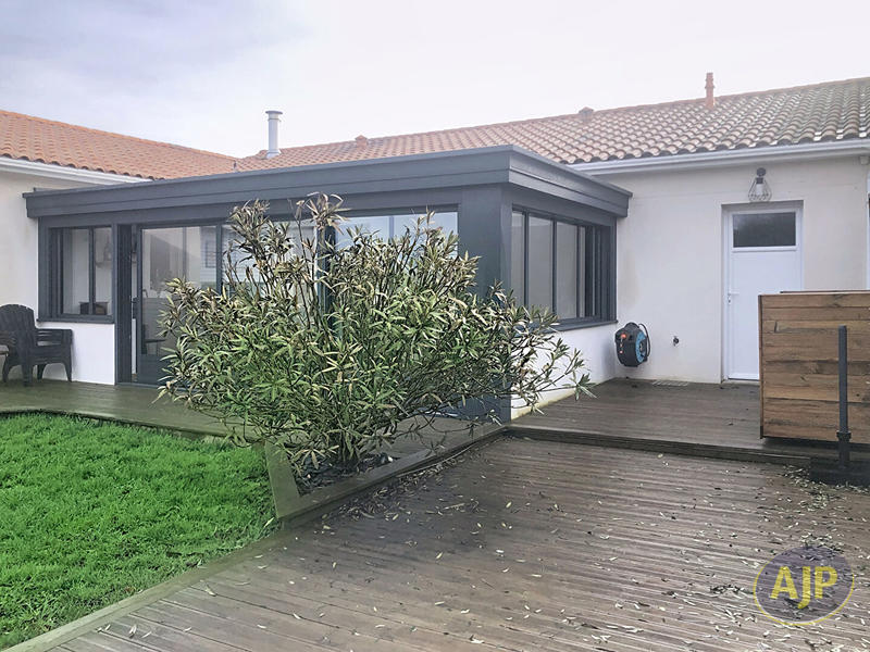 Maison - 161 m² - 7 pièces