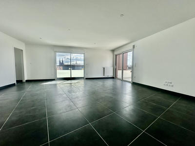 Appartement - 109 m² - 4 pièces