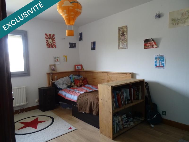 Maison - 196 m² - 8 pièces