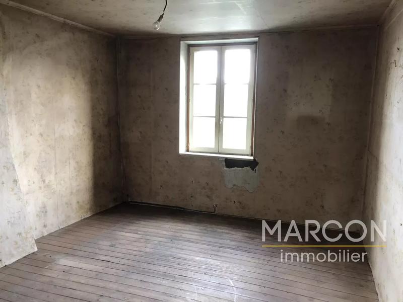 Maison de village - 85 m² - 6 pièces