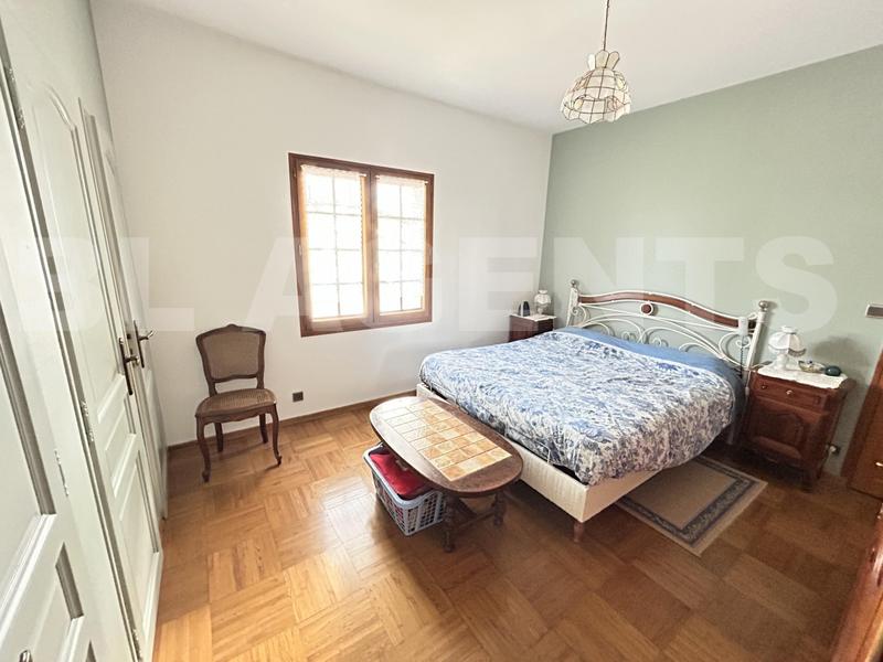 Maison - 165 m² - 7 pièces