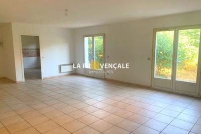 Appartement - 86 m² - 4 pièces