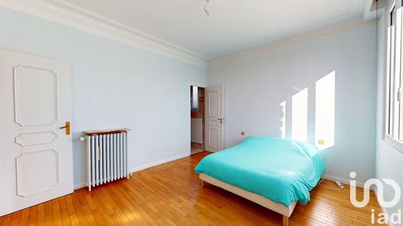 Maison de maîtres - 188 m² - 8 pièces