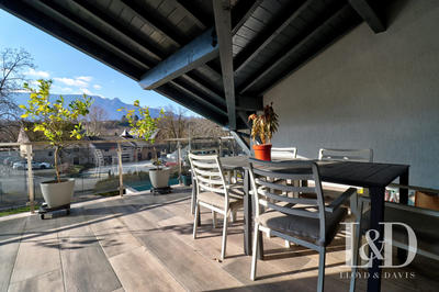 Appartement - 100 m² - 4 pièces