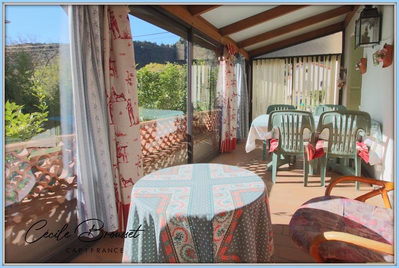 Maison - 165 m² - 6 pièces