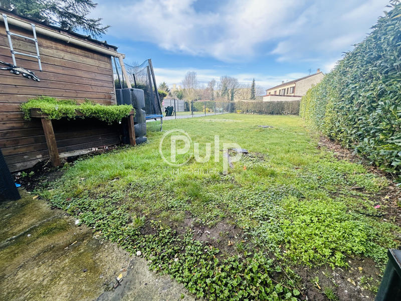 Maison - 102 m² - 8 pièces