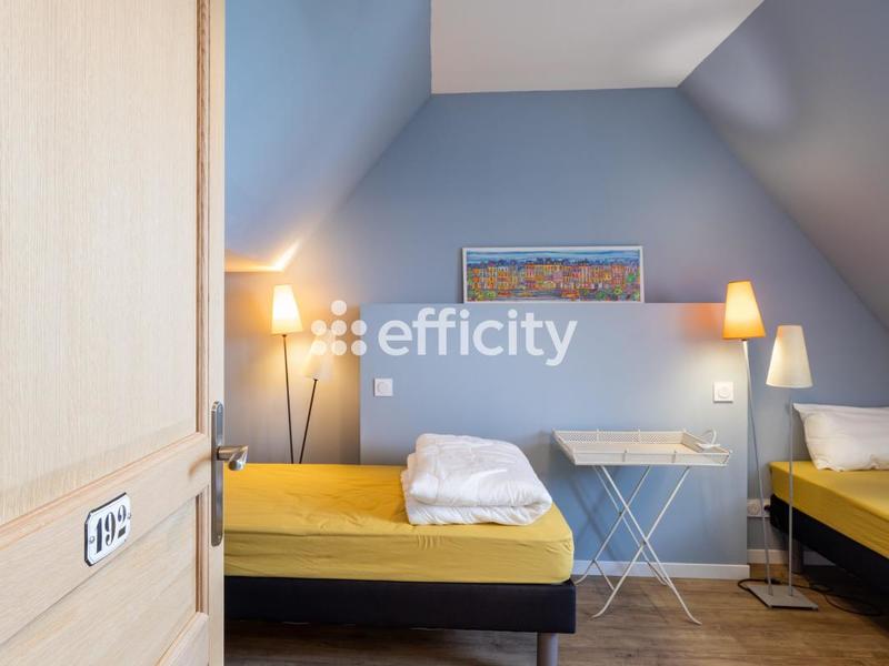 Maison - 151 m² - 7 pièces