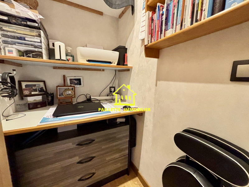 Maison - 96 m² - 4 pièces