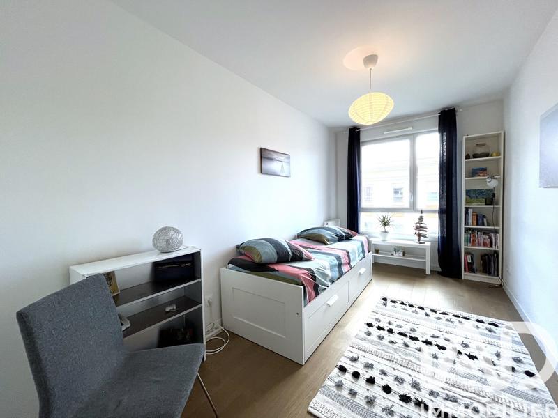 Appartement - 84 m² - 4 pièces