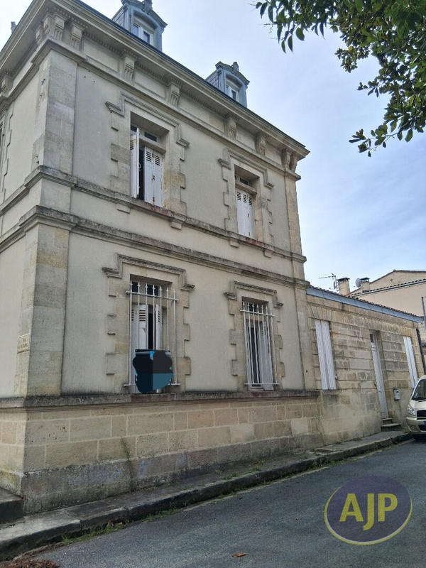 Maison - 125 m² - 6 pièces