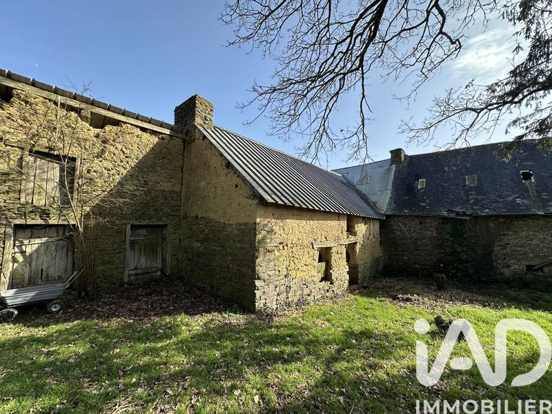 Maison - 210 m² - 8 pièces