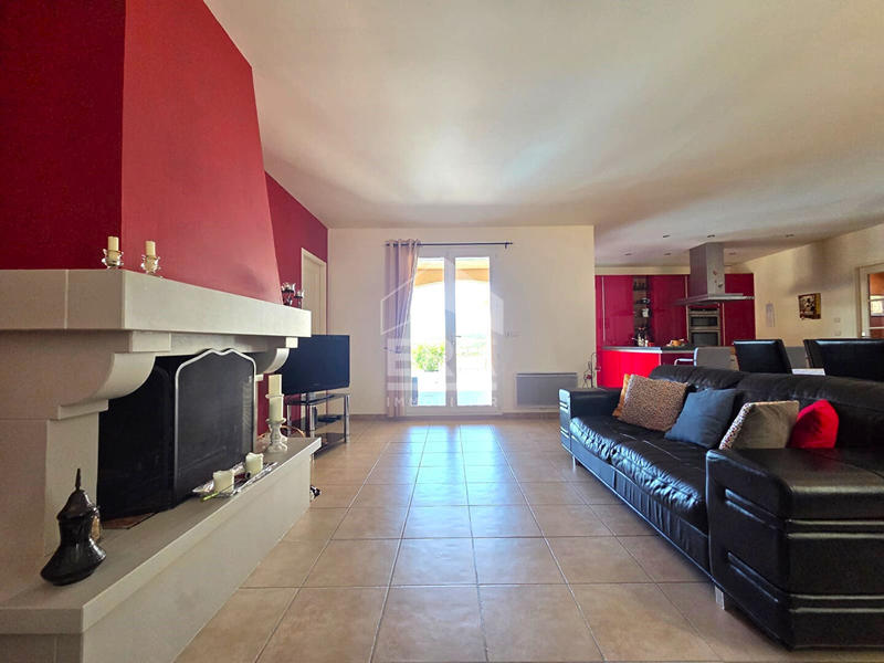 Maison - 145 m² - 5 pièces