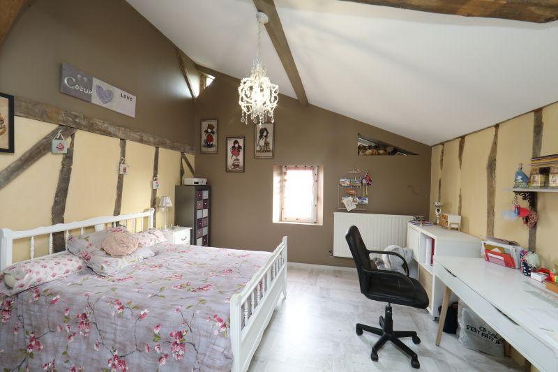 Villa - 227 m² - 6 pièces