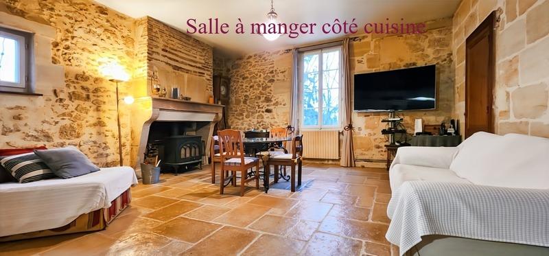 Maison en pierre - 363 m² - 10 pièces