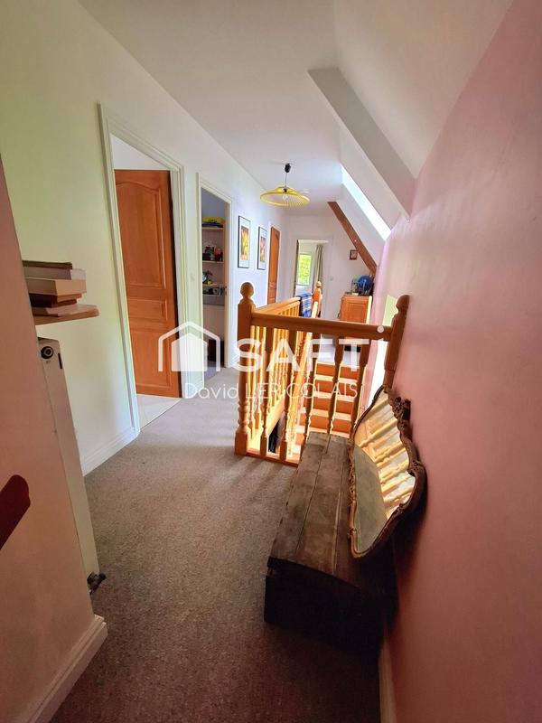 Maison - 244 m² - 10 pièces