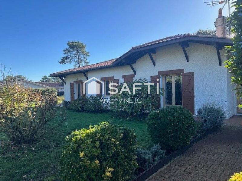 Maison - 212 m² - 8 pièces