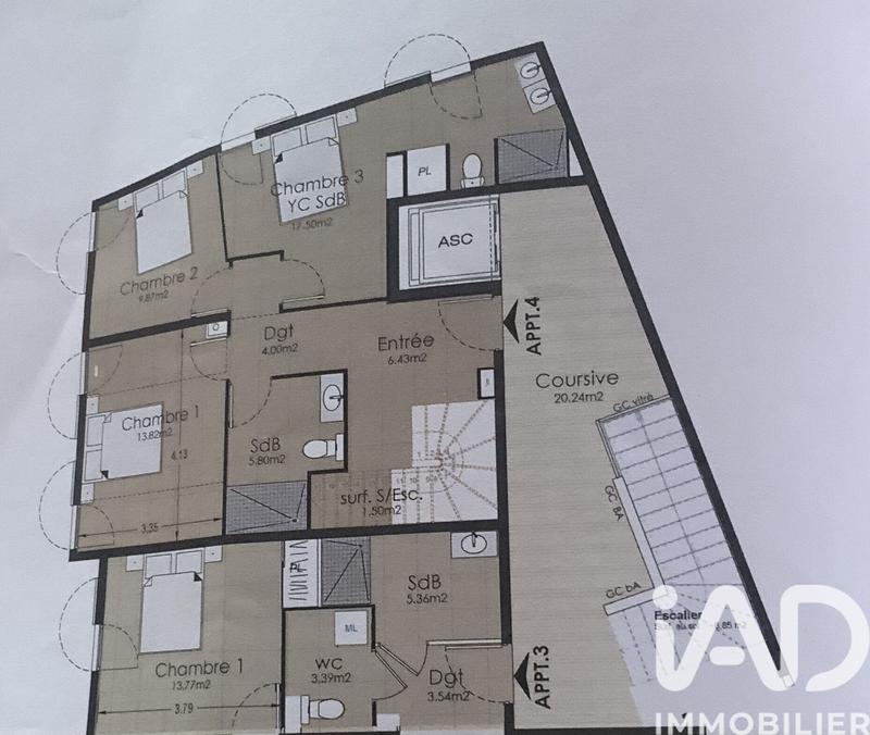 Appartement - 101 m² - 4 pièces