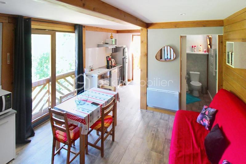 Propriété - 140 m² - 8 pièces