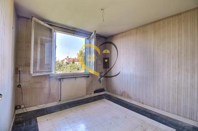 Maison - 76 m² - 4 pièces