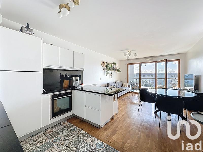 Appartement - 77 m² - 4 pièces