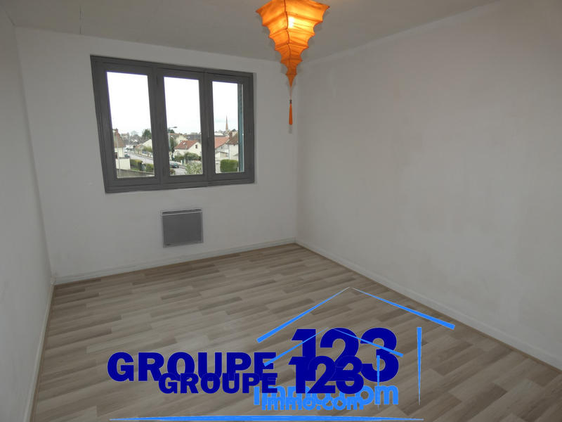Appartement - 84 m² - 4 pièces