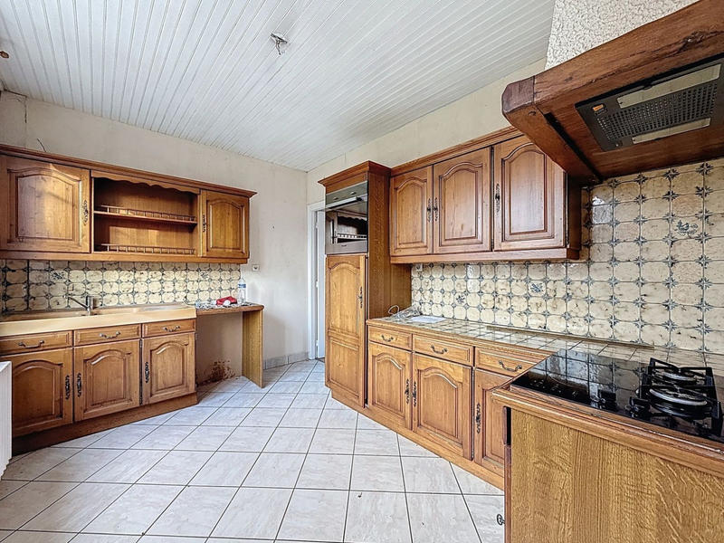 Maison - 92 m² - 4 pièces