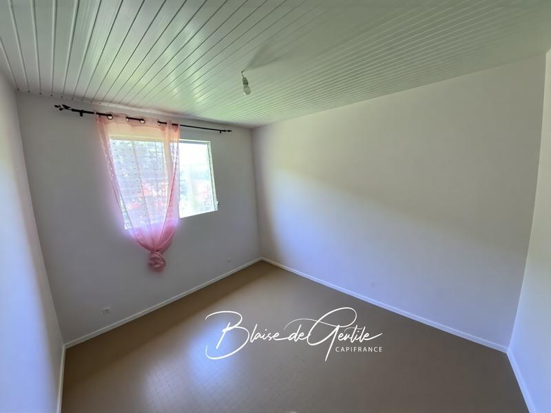 Propriété - 115 m² - 4 pièces