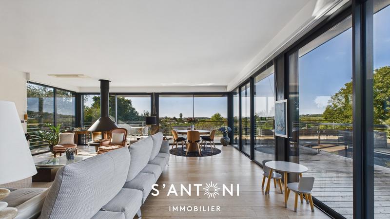 Villa - 180 m² - 4 pièces