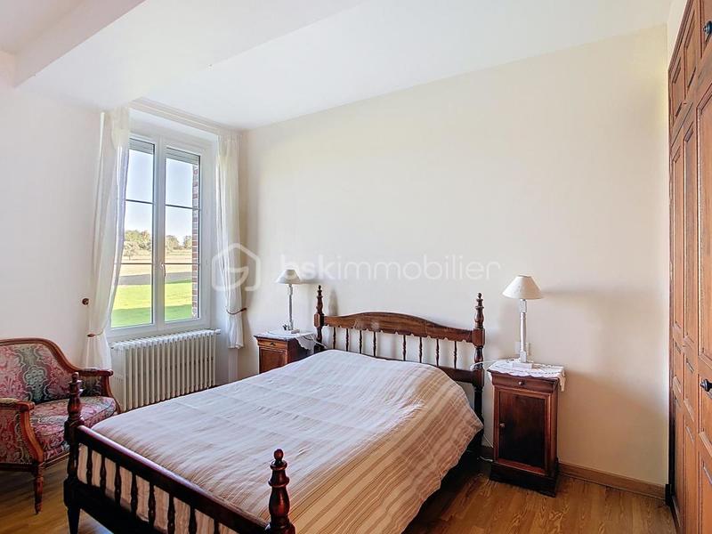 Maison - 194 m² - 7 pièces