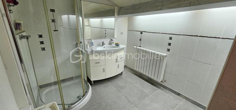 Maison - 165 m² - 4 pièces