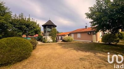 Maison - 98 m² - 4 pièces