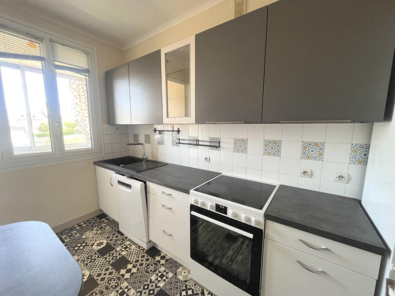 Appartement - 103 m² - 5 pièces