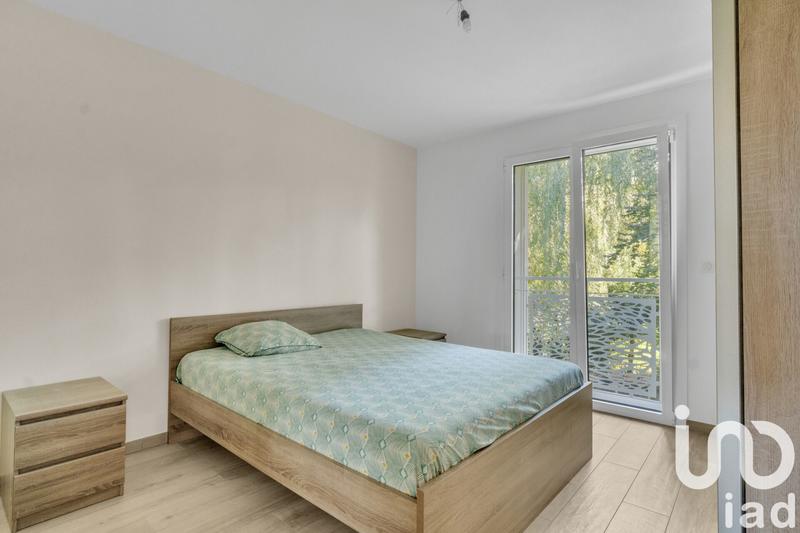 Maison - 285 m² - 9 pièces