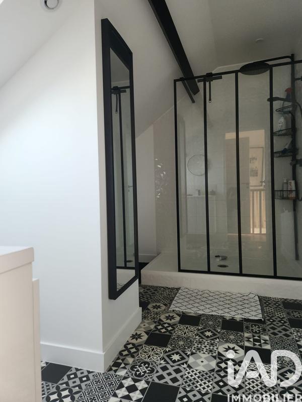 Maison - 137 m² - 5 pièces