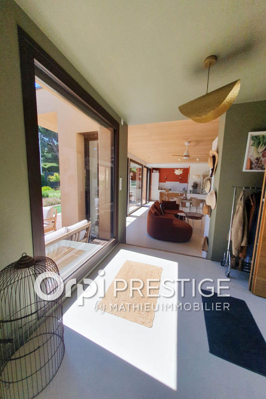 Villa - 141 m² - 4 pièces