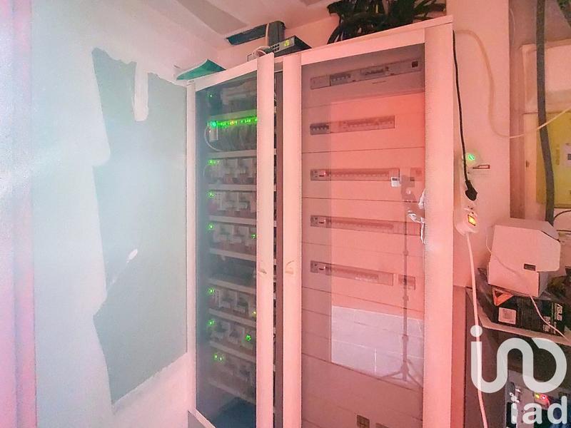 Maison - 204 m² - 7 pièces