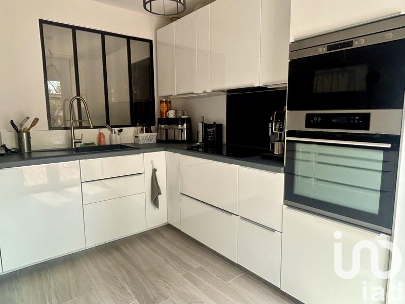 Maison - 115 m² - 6 pièces