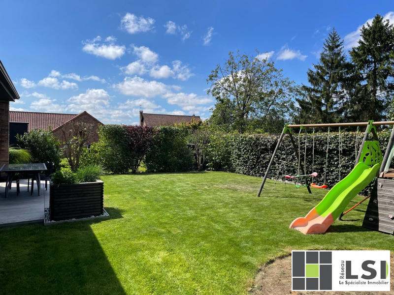 Maison contemporaine - 121 m² - 8 pièces