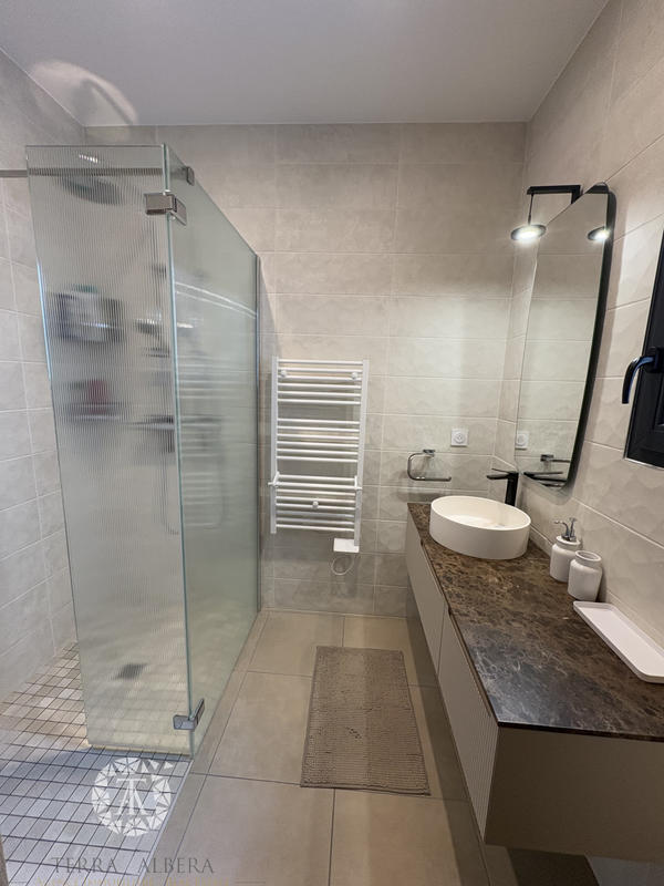 Villa - 96 m² - 4 pièces