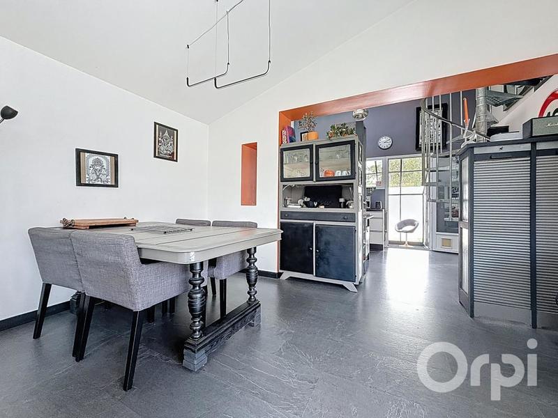 Maison - 85 m² - 4 pièces