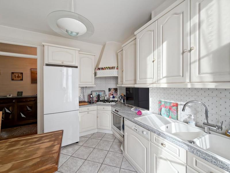 Appartement - 132 m² - 4 pièces